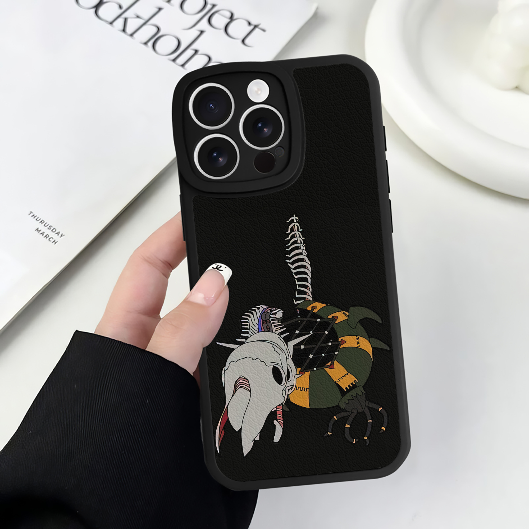 （画像用） EVA 新世紀エヴァンゲリオン 【iPhone 16シリーズ対応】シリコンスマホケース（レザー調） 材質：シリコン